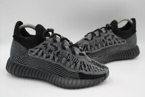 Size 5 - adidas Yeezy 350 V2 CMPCT Slate Onyx - IG9606